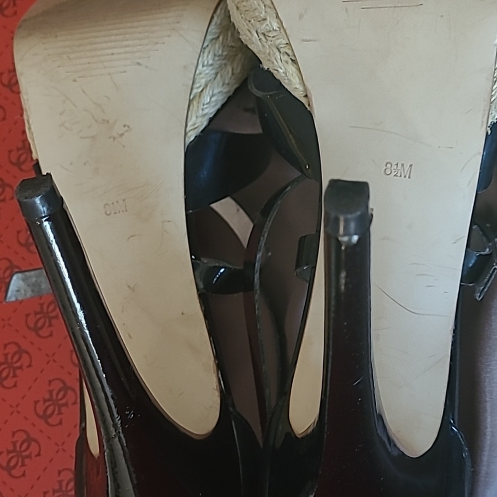 Heels - Picture 6 of 6
